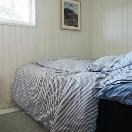 Traditional At Cold Hawaii Torsted (Nordjylland)