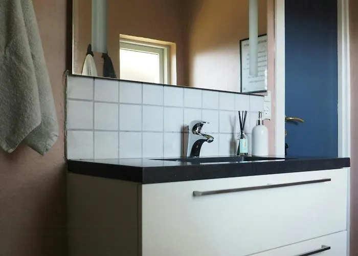 Traditional At Cold Hawaii Torsted (Nordjylland)